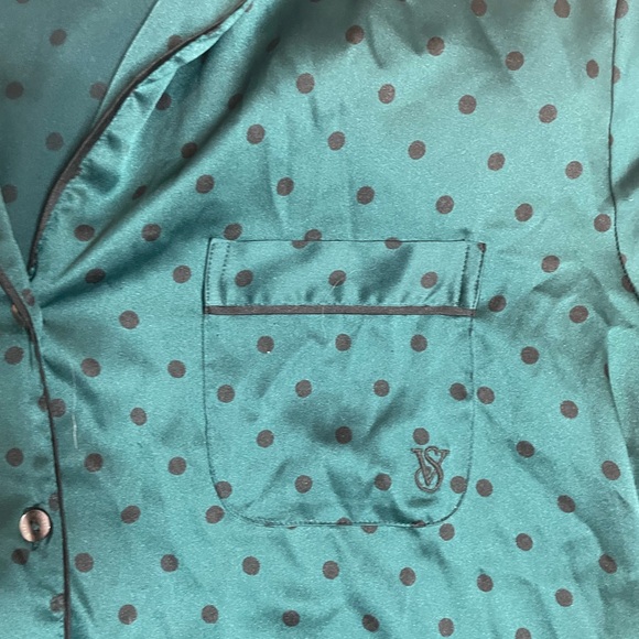 Black Ivy Green Dot Satin Short Pajama set - Picture 7 of 9